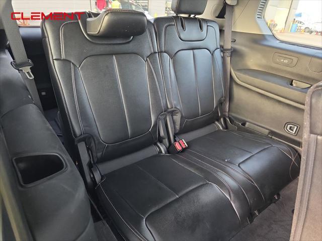 used 2023 Jeep Grand Cherokee L car, priced at $28,000
