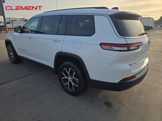 used 2023 Jeep Grand Cherokee L car, priced at $28,000