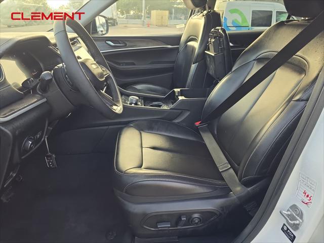 used 2023 Jeep Grand Cherokee L car, priced at $28,000