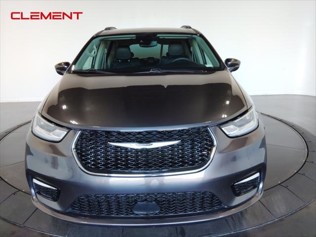 used 2022 Chrysler Pacifica car, priced at $23,800