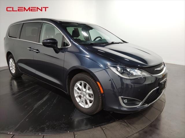 used 2020 Chrysler Pacifica car, priced at $18,200