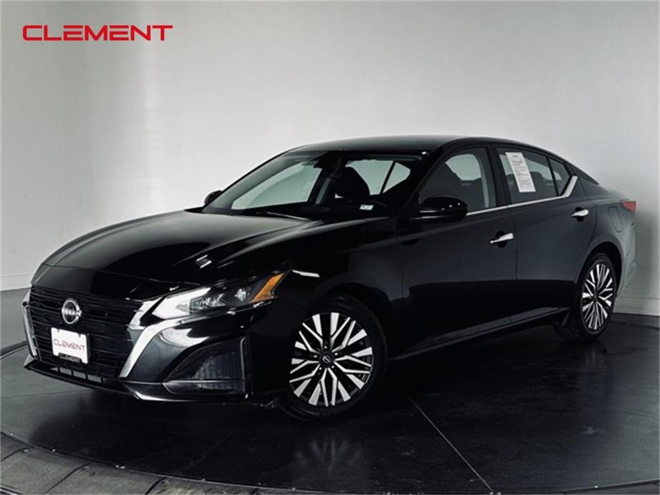 used 2023 Nissan Altima car, priced at $23,000