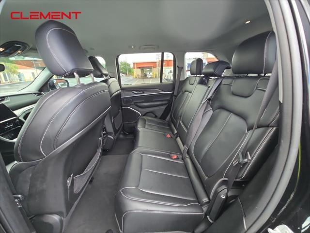 used 2022 Jeep Grand Cherokee car, priced at $26,500