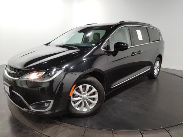 used 2019 Chrysler Pacifica car, priced at $17,500