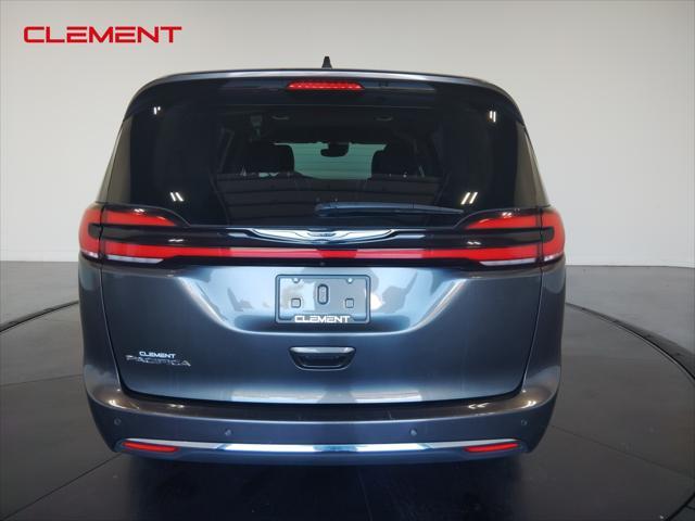 used 2022 Chrysler Pacifica car, priced at $23,800