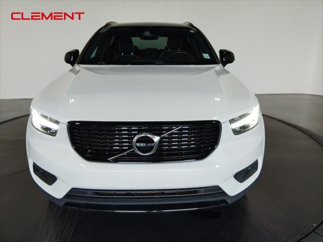 used 2021 Volvo XC40 car, priced at $26,000