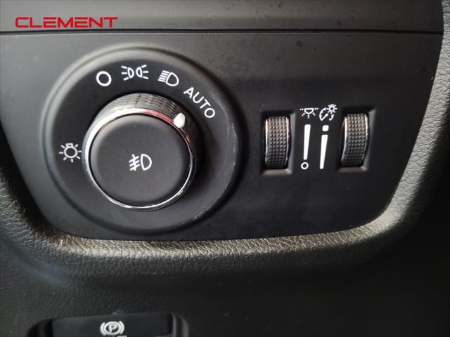 used 2023 Jeep Grand Cherokee L car, priced at $28,600