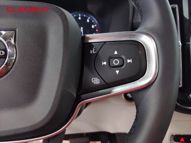 used 2022 Volvo XC40 car, priced at $20,800