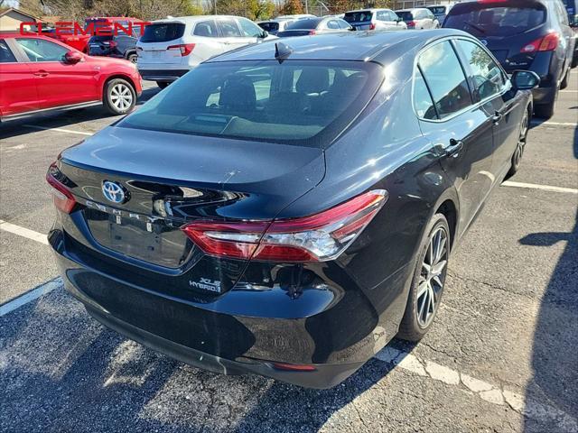 used 2022 Toyota Camry Hybrid car, priced at $29,000