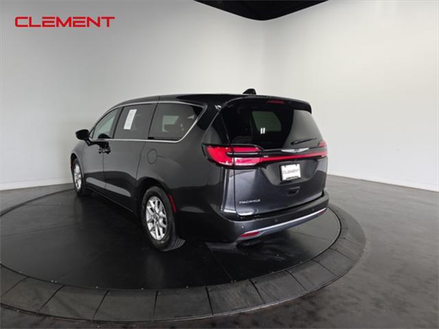 used 2023 Chrysler Pacifica car, priced at $24,400