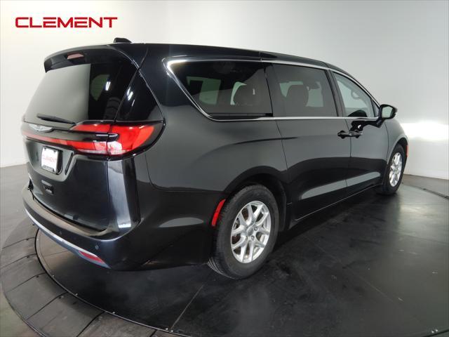 used 2023 Chrysler Pacifica car, priced at $24,400