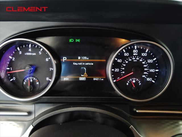 used 2022 Kia Carnival car, priced at $24,500