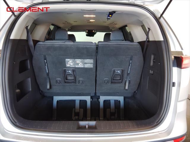 used 2022 Kia Carnival car, priced at $24,500