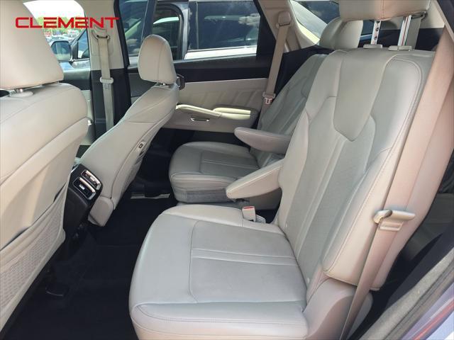 used 2021 Kia Sorento car, priced at $25,200
