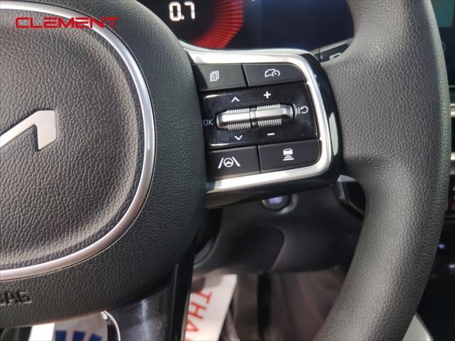 used 2024 Kia Sorento car, priced at $25,000