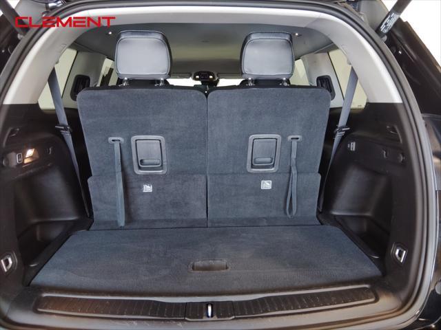used 2023 Jeep Grand Cherokee L car, priced at $28,900