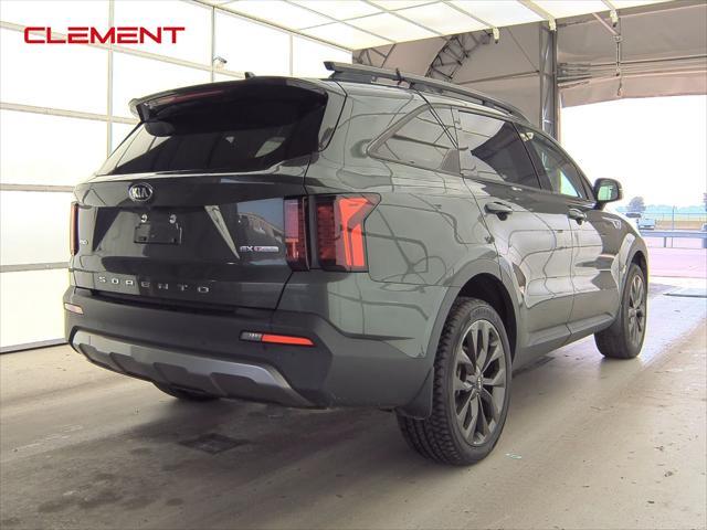 used 2021 Kia Sorento car, priced at $26,300