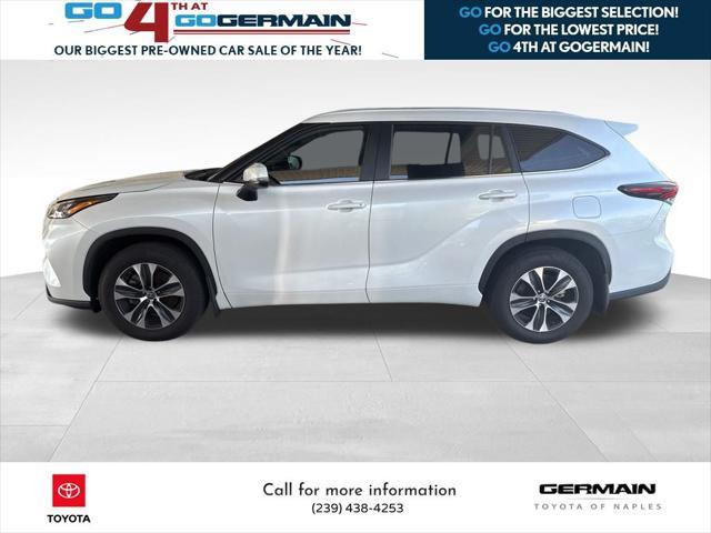 used 2024 Toyota Highlander car, priced at $40,000