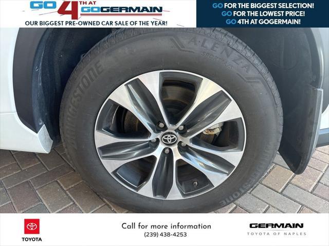used 2024 Toyota Highlander car, priced at $40,000