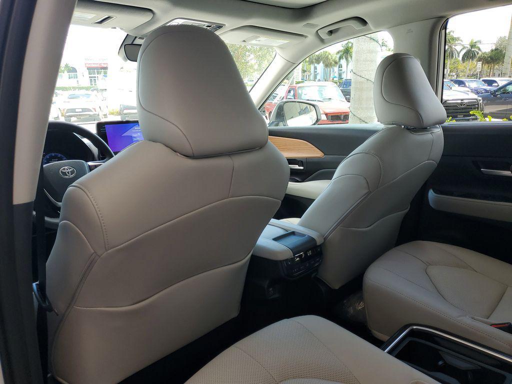 new 2026 Toyota Grand Highlander car, priced at $55,758