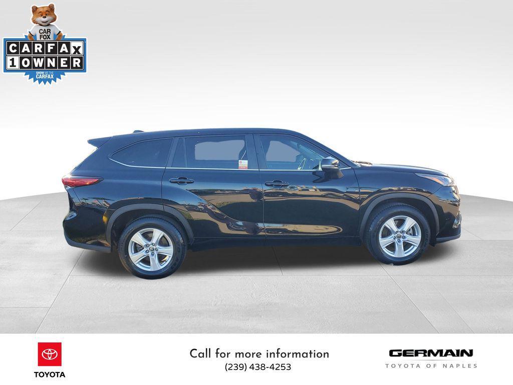 used 2023 Toyota Highlander car, priced at $29,552