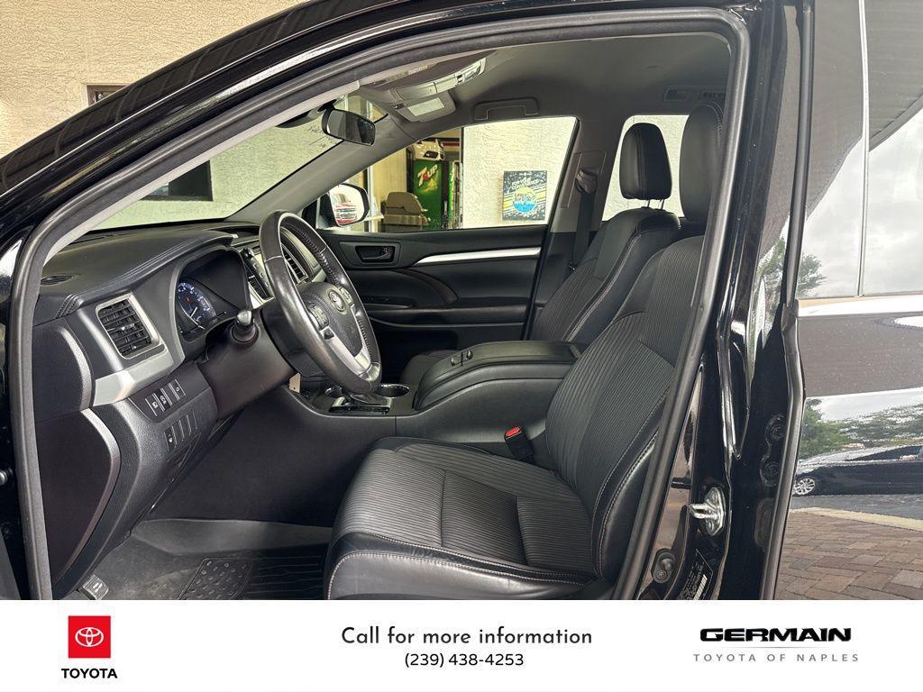 used 2018 Toyota Highlander car, priced at $24,552