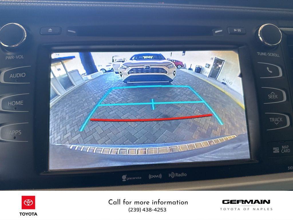 used 2018 Toyota Highlander car, priced at $21,786