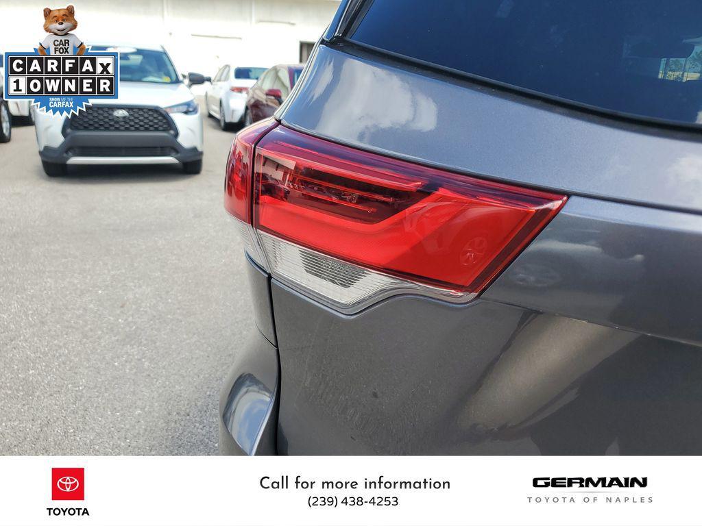 used 2018 Toyota Highlander car, priced at $20,772