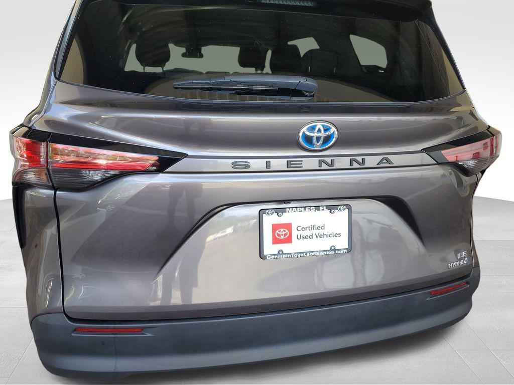used 2022 Toyota Sienna car, priced at $32,993