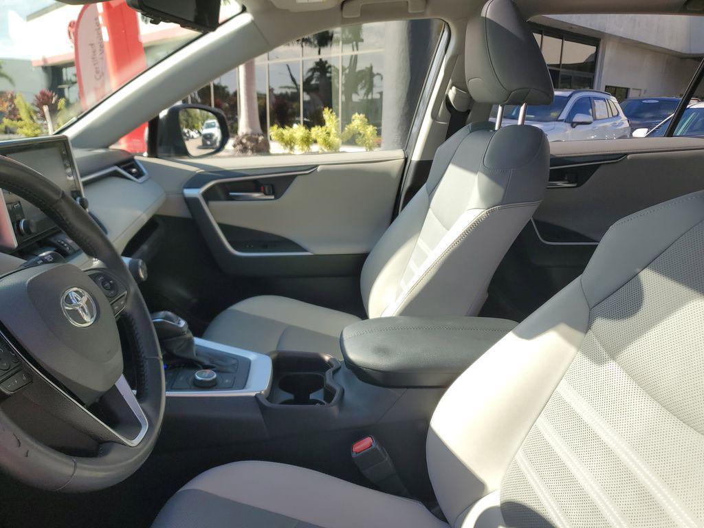 used 2019 Toyota RAV4 Hybrid car, priced at $25,950