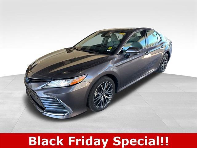 used 2022 Toyota Camry Hybrid car, priced at $28,896