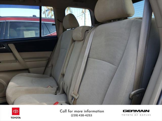 used 2013 Toyota Highlander car, priced at $14,993