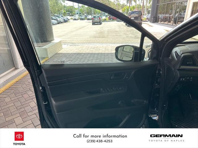 used 2023 Honda Odyssey car, priced at $30,586
