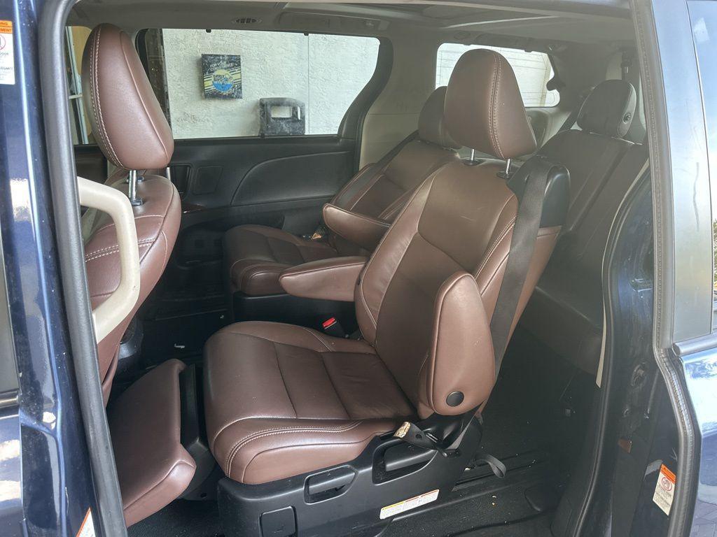 used 2019 Toyota Sienna car, priced at $30,986
