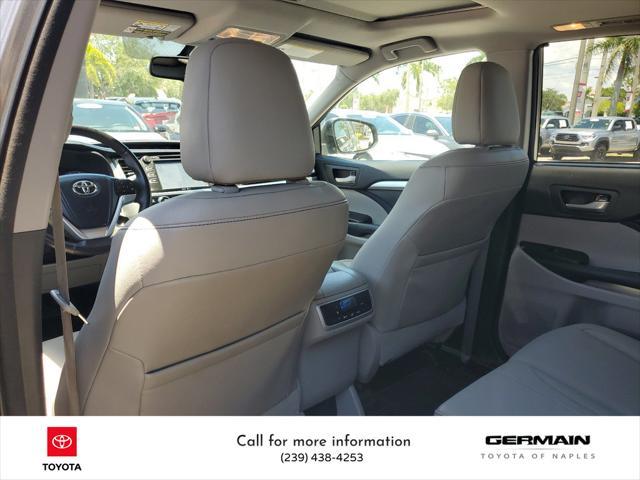 used 2014 Toyota Highlander car, priced at $21,755