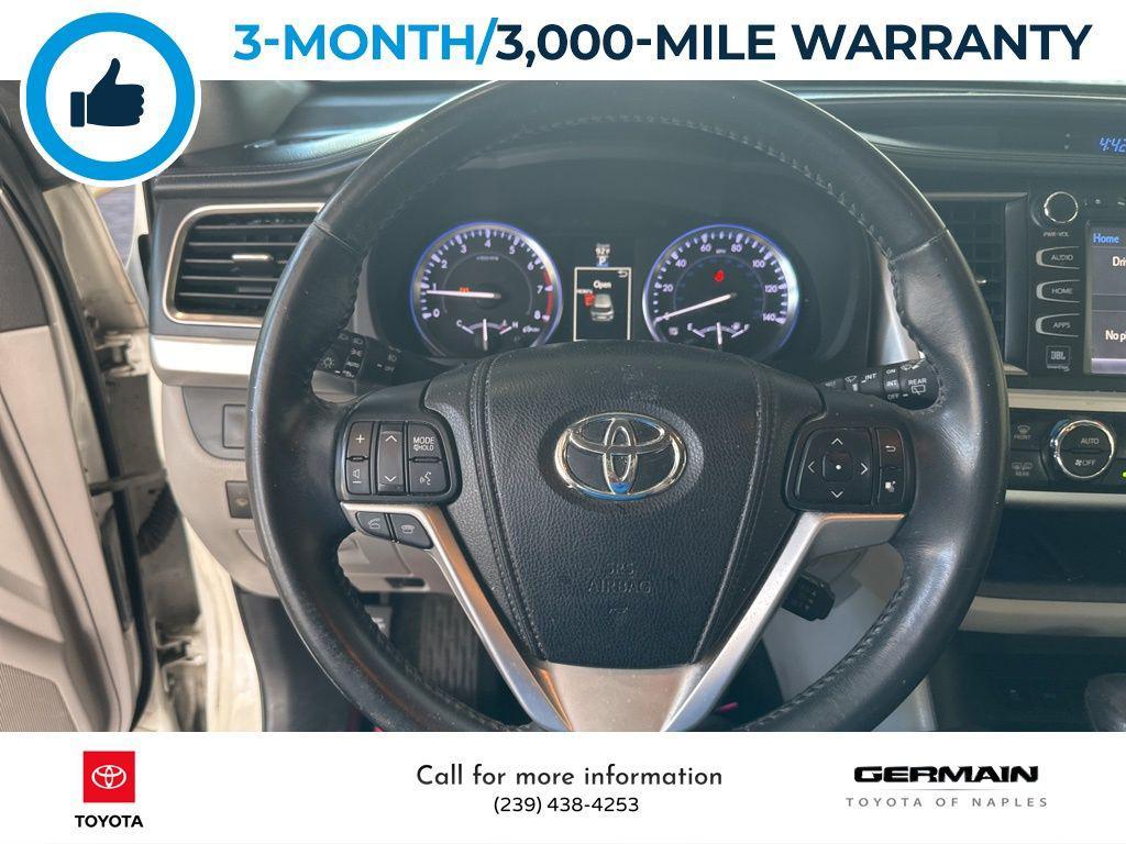 used 2014 Toyota Highlander car, priced at $16,650