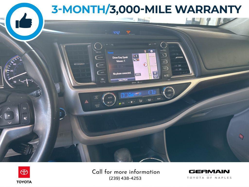 used 2014 Toyota Highlander car, priced at $16,650