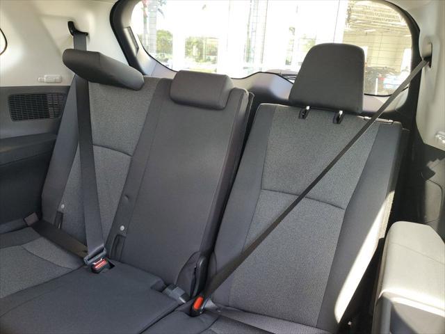 new 2025 Toyota Highlander car, priced at $45,548