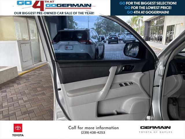 used 2010 Toyota Highlander car, priced at $8,986