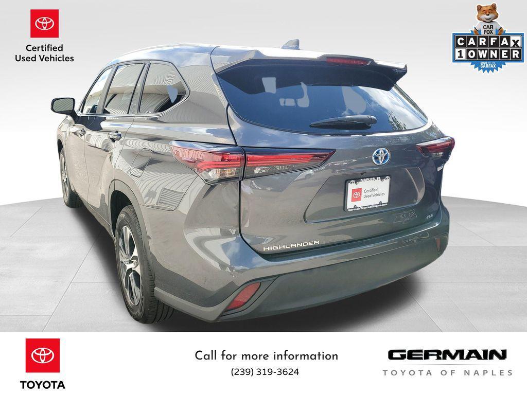 used 2024 Toyota Highlander Hybrid car, priced at $42,553