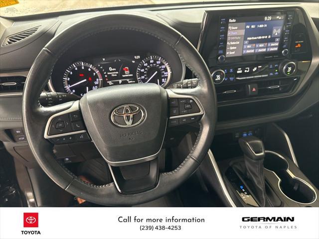 used 2022 Toyota Highlander car, priced at $34,986