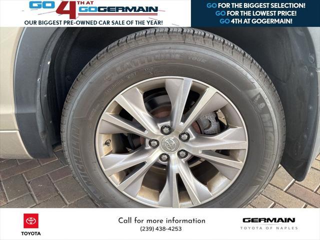 used 2014 Toyota Highlander car, priced at $19,886