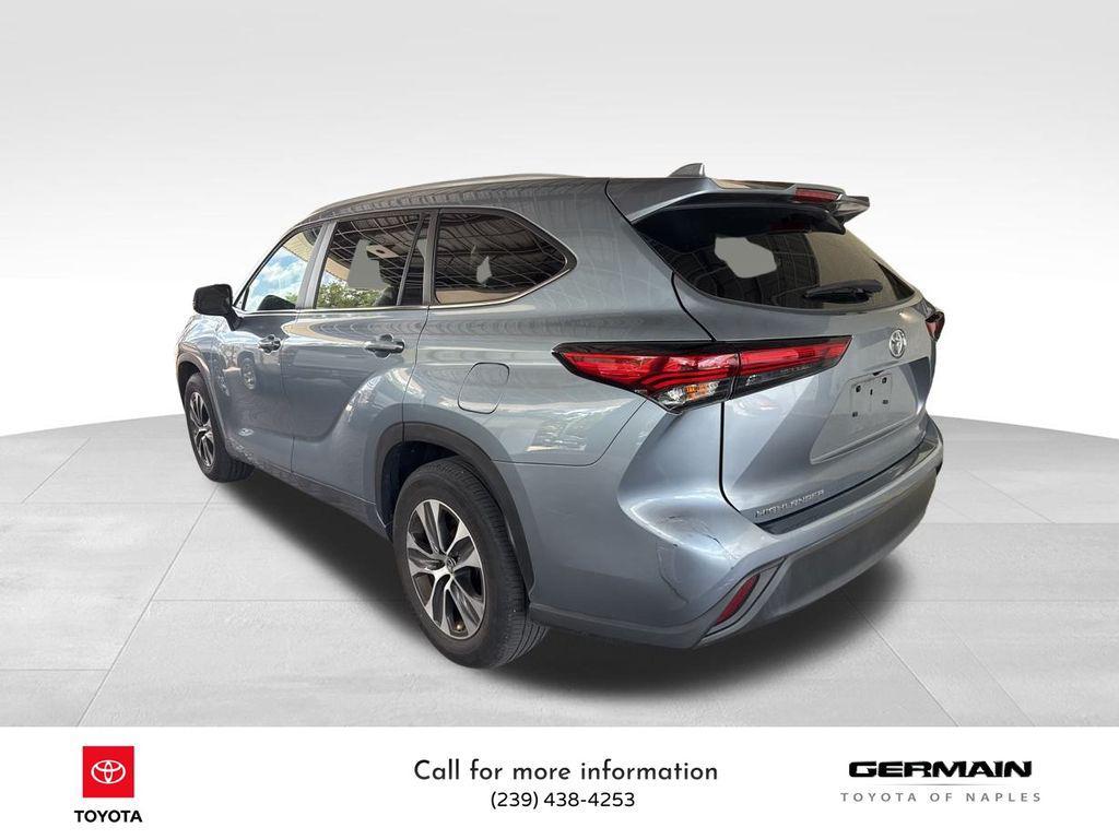 used 2023 Toyota Highlander car, priced at $35,552
