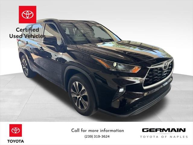 used 2022 Toyota Highlander car, priced at $34,586