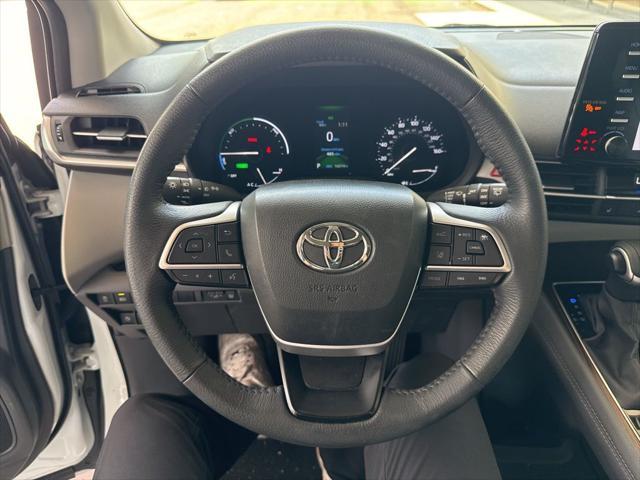 used 2024 Toyota Sienna car, priced at $45,986