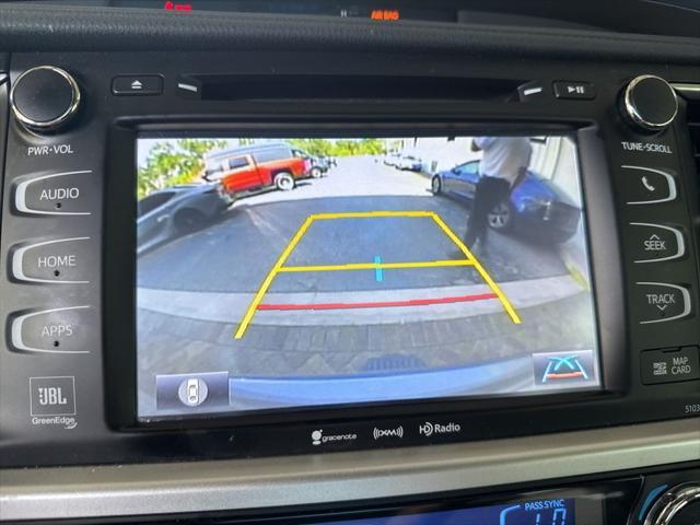 used 2019 Toyota Highlander car, priced at $28,550