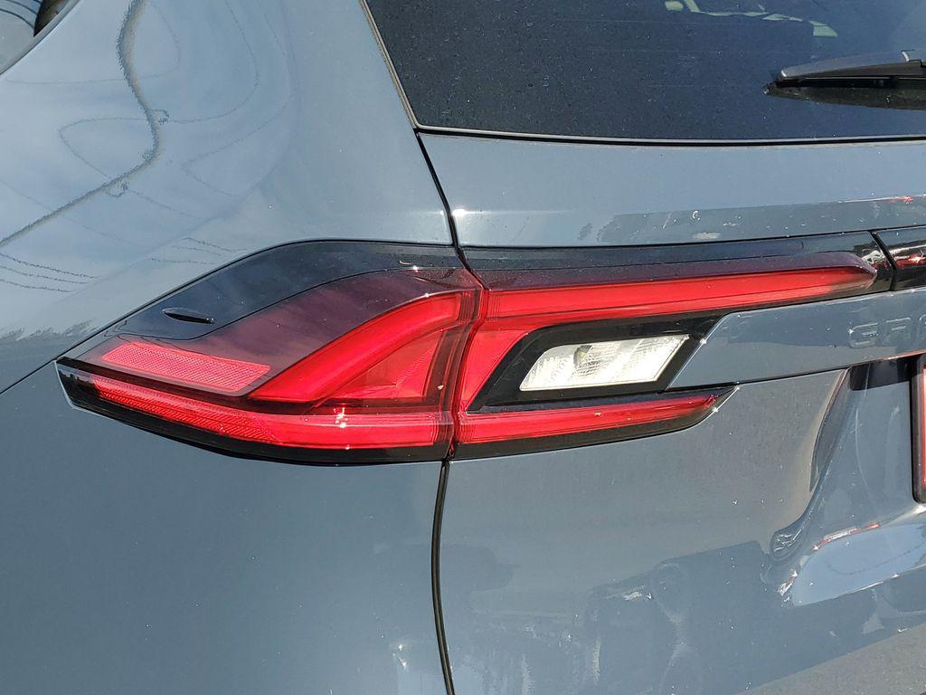 new 2026 Toyota Highlander car, priced at $43,219