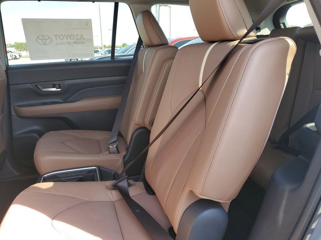 new 2026 Toyota Grand Highlander car, priced at $57,312