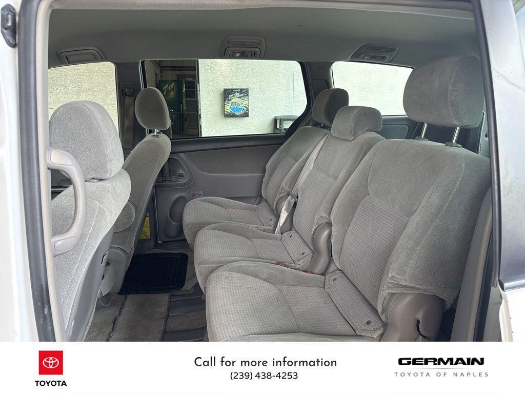 used 2007 Toyota Sienna car, priced at $5,950