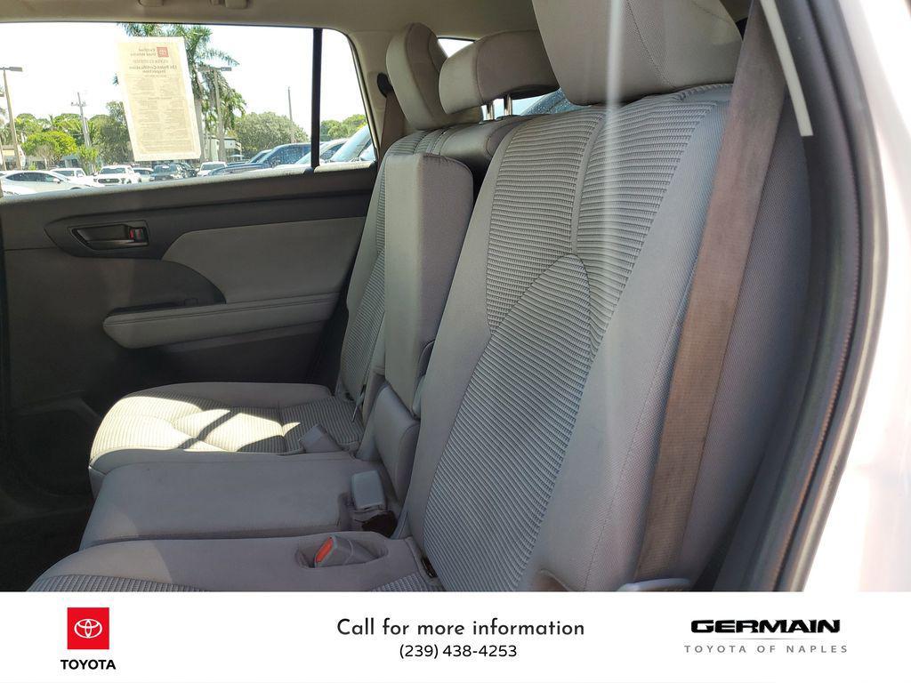 used 2022 Toyota Highlander car, priced at $23,774